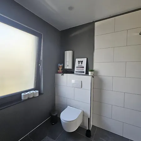 公寓 Modernes Luxus-penthouse Mit Top-aussicht 内托芬